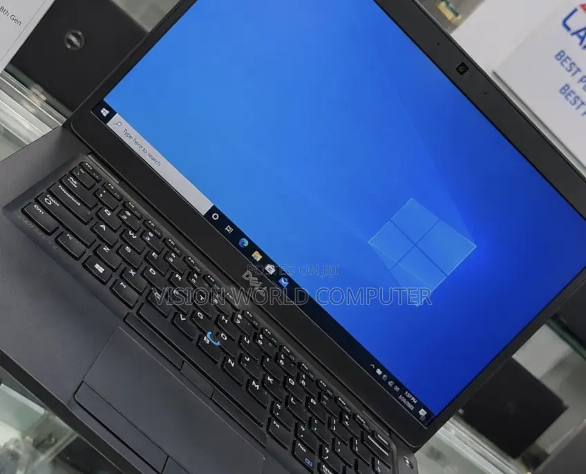 Laptop Dell Latitude 5400 8GB Intel Core i5 SSD 256GB