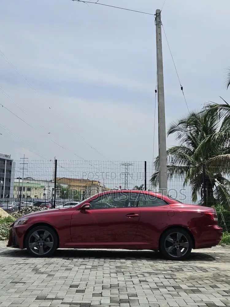 Lexus IS 2010 Red
