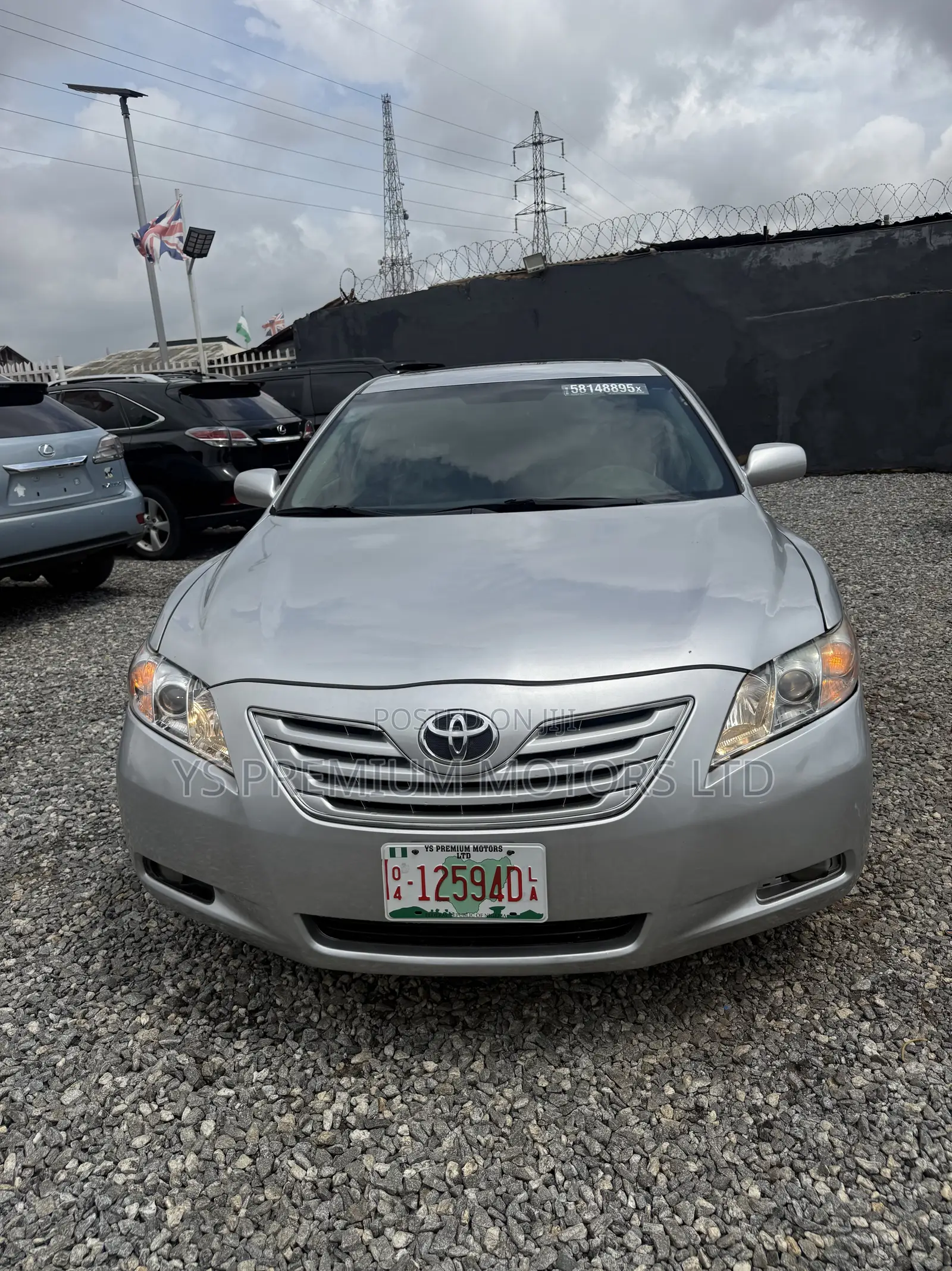 Toyota Camry XLE V6 4dr Sedan (3.5L 6cyl 6AM) 2007 Silver