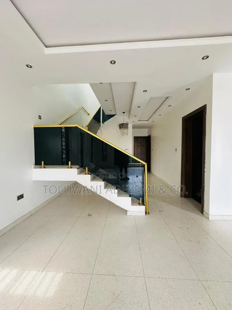 4 Bedroom Fully Detached Duplex With Bq, 2 No Miniflat, Cinema, Study