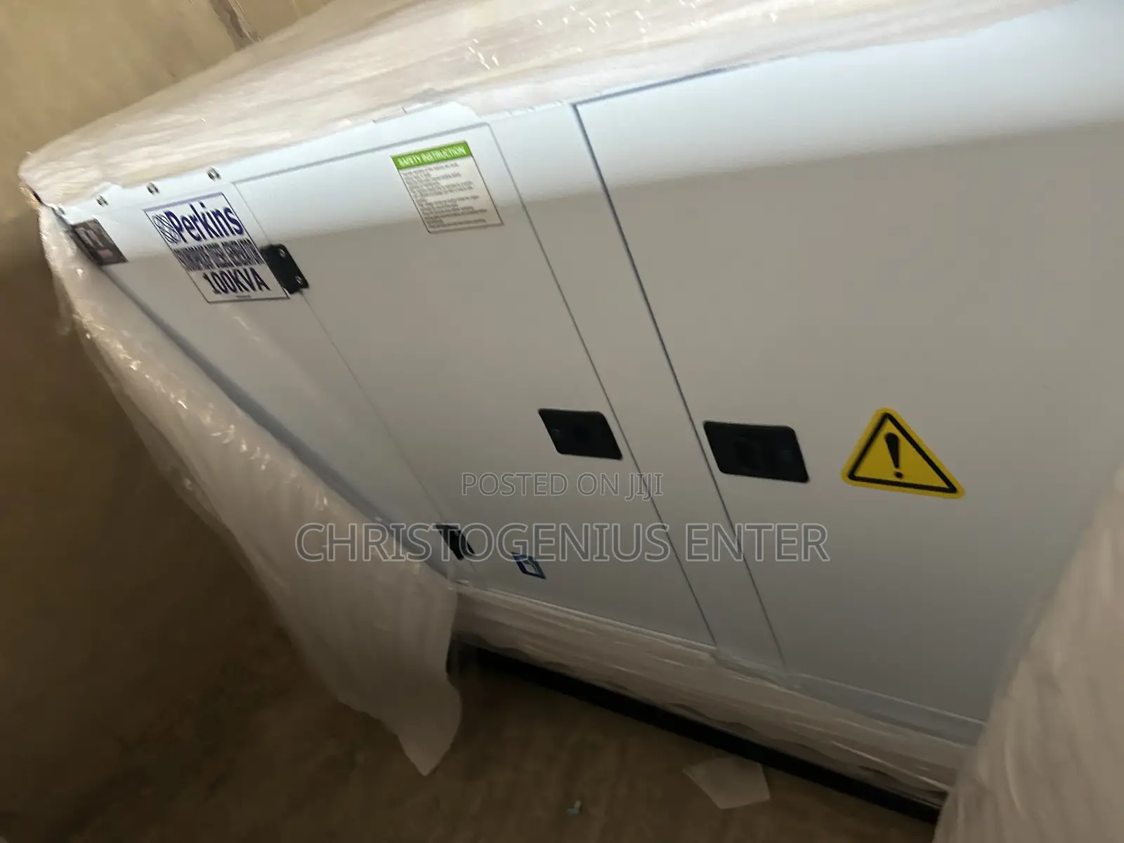 100kva Perkins Soundproof Sp Generator Set