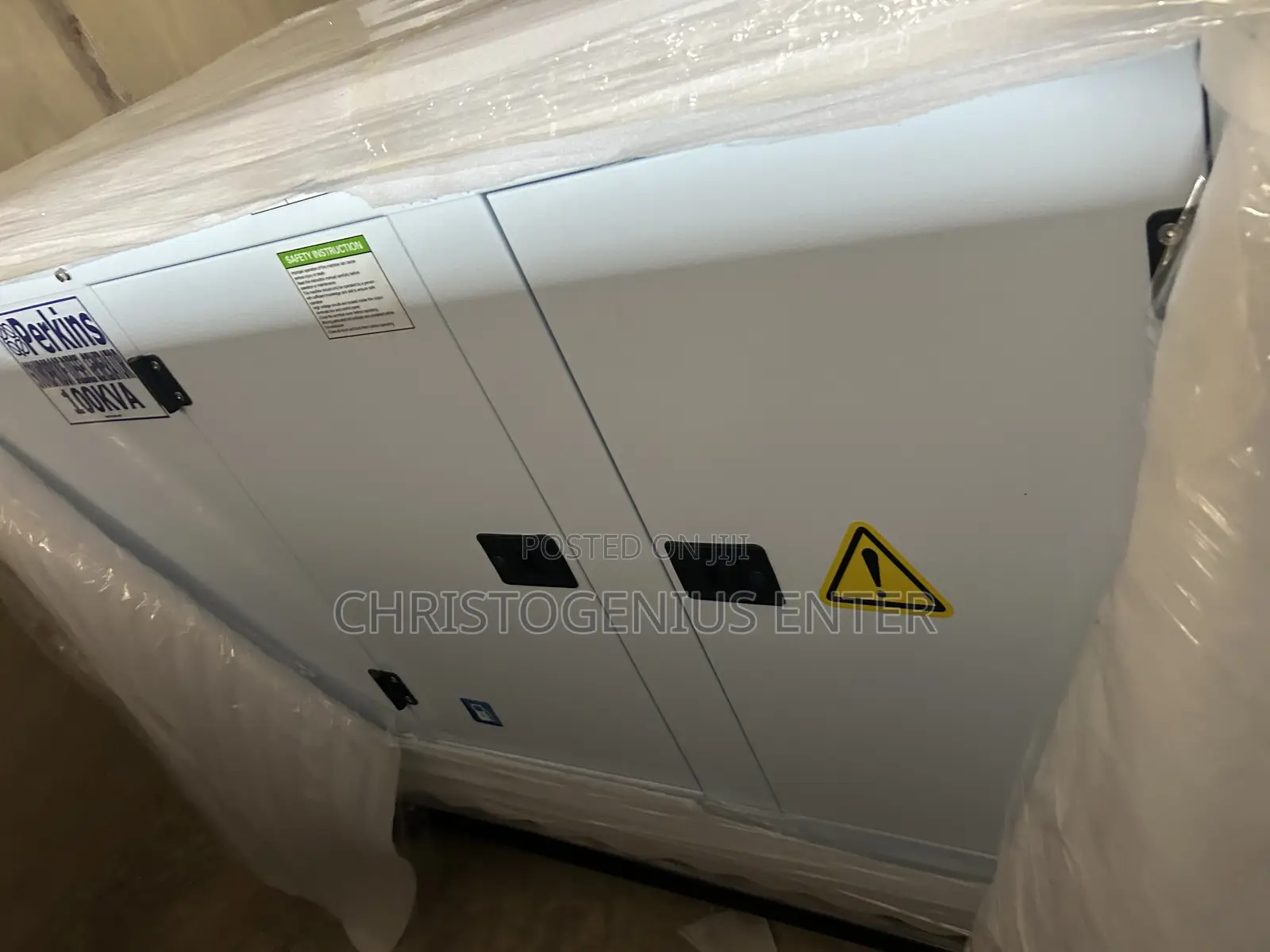 100kva Perkins Soundproof Sp Generator Set