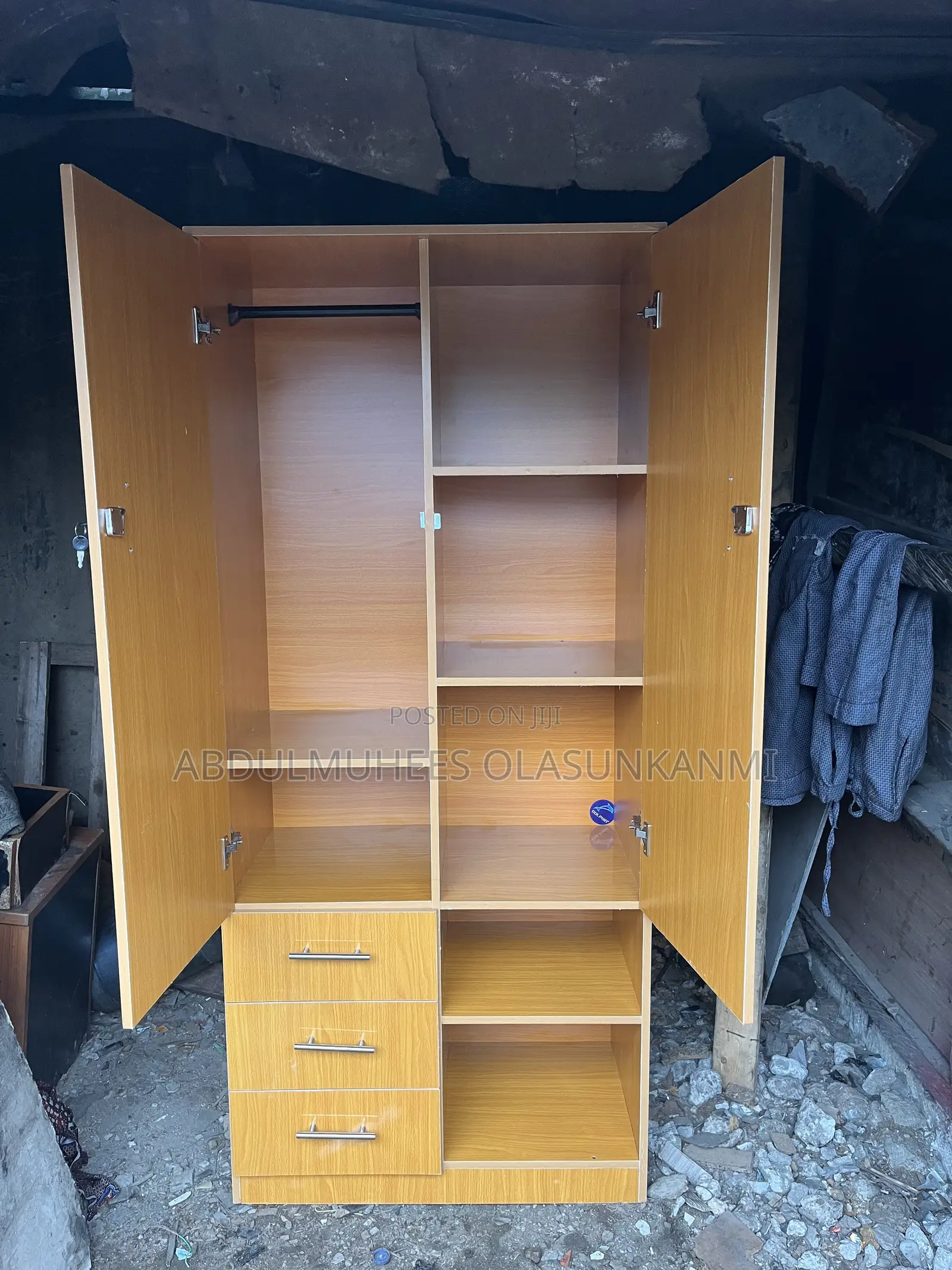 Fitted 32inches by 6ft Closet