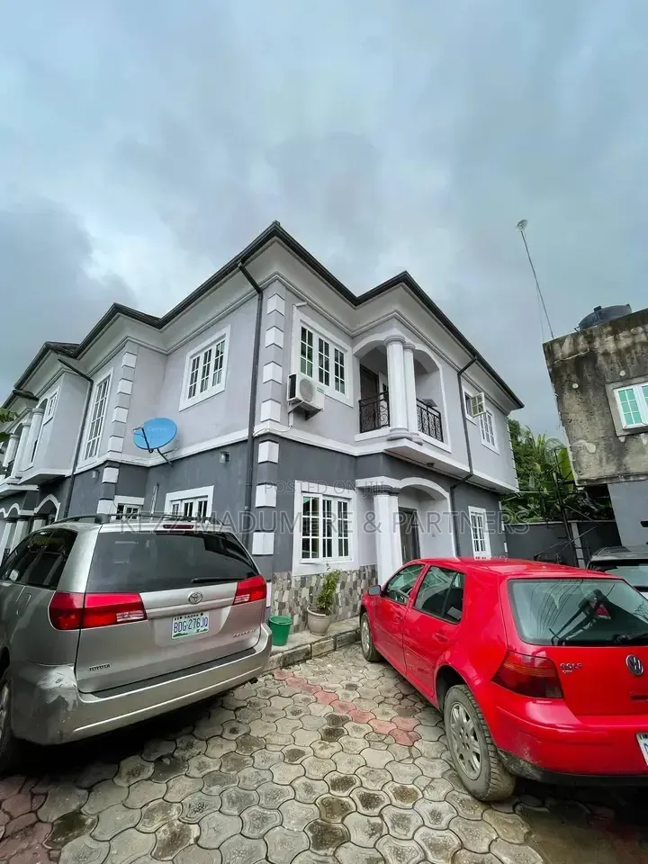 8bdrm Duplex in Rumuokwurusi  New for sale