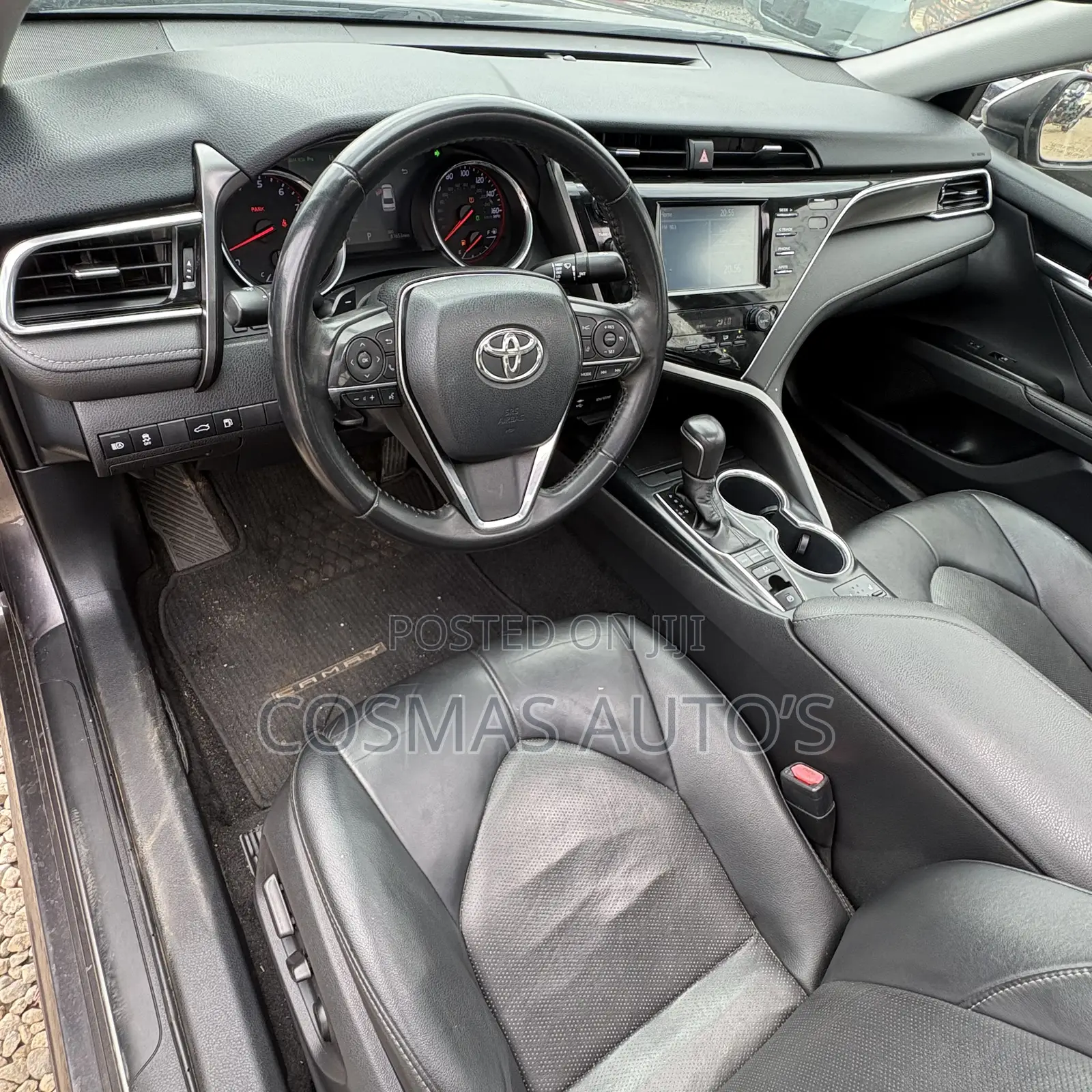 Toyota Camry XSE FWD (2.5L 4cyl 8AM) 2018 Gray