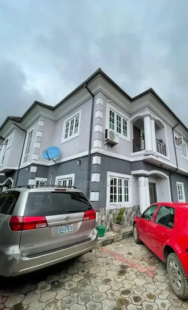 8bdrm Duplex in Rumuokwurusi  New for sale