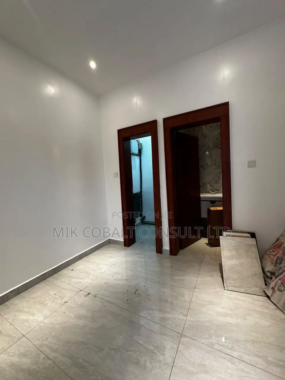 4bdrm Duplex in Diplomatic Zone, Katampe Extension for rent