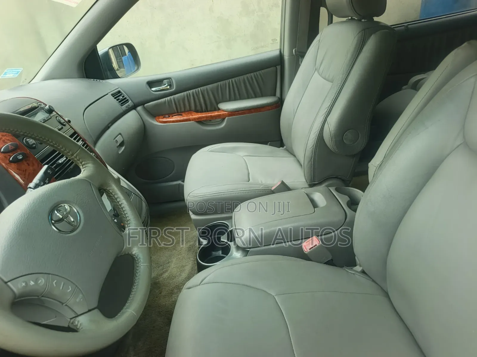 Toyota Sienna 2006 Gray