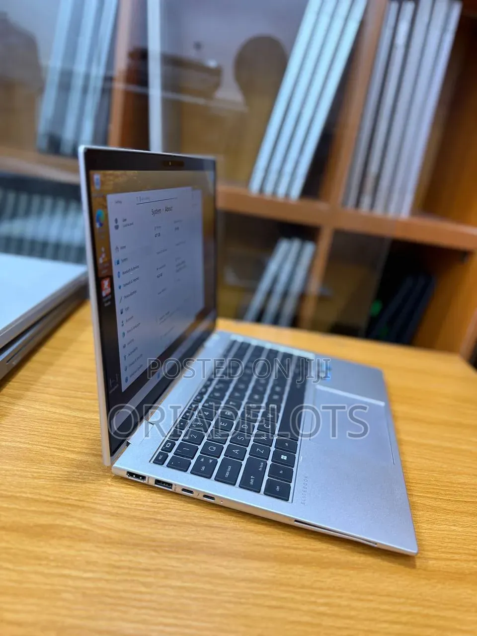 Laptop HP EliteBook 830 G9 16GB Intel Core i7 SSD 512GB