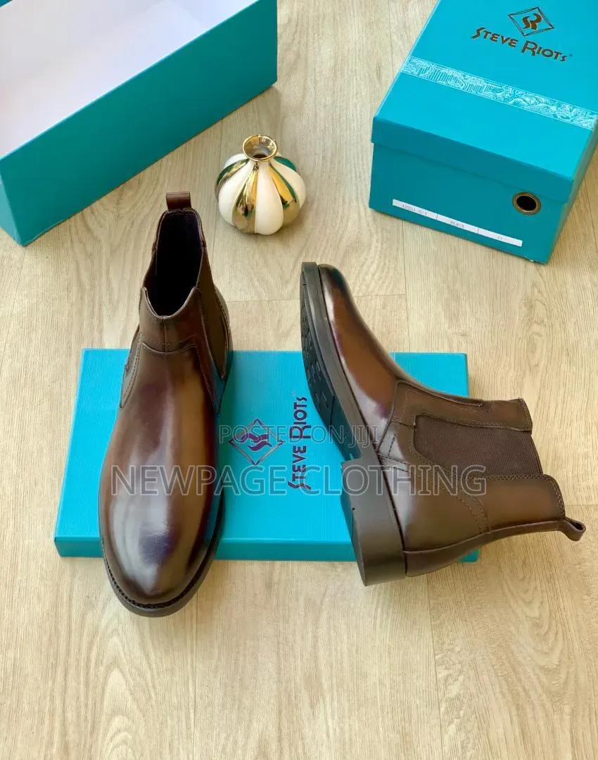 Premium Executive Leather Chelsea Boots Available for Men