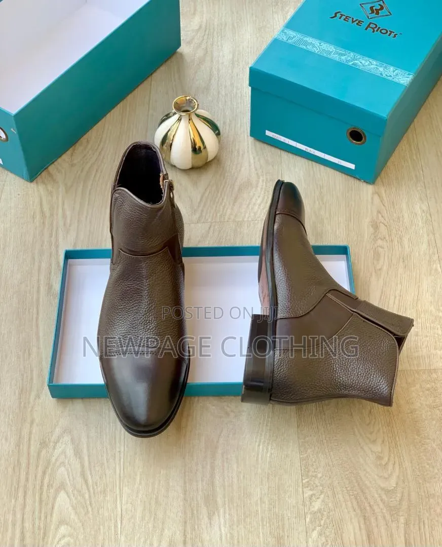 Premium Executive Leather Chelsea Boots Available for Men
