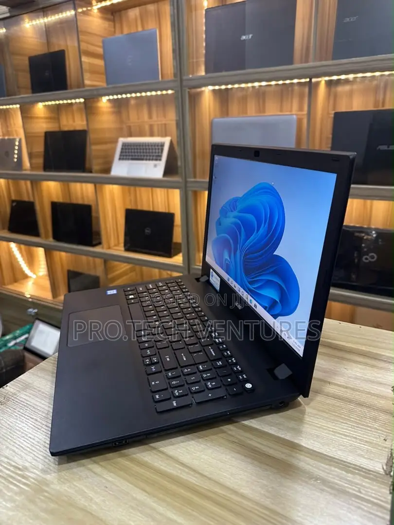 Laptop Acer TravelMate P255 M 8GB Intel Core i7 SSD 128GB