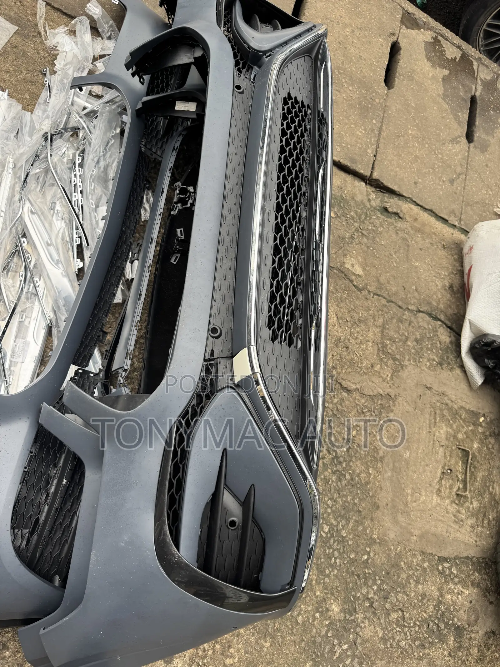 Mercedes Benz Gle350 2024 167 Front Bumper