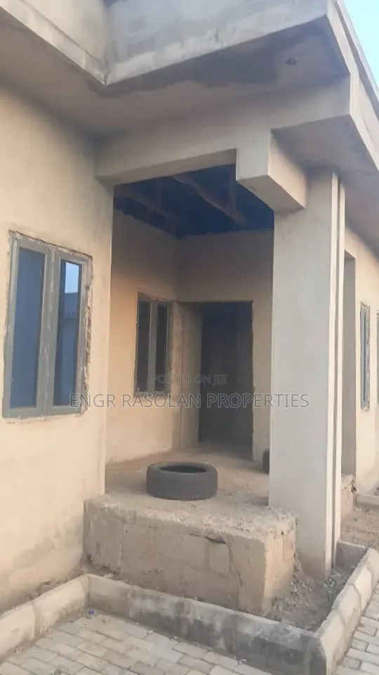 Furnished 3bdrm Block of Flats in Baba Ode Estate, Ilorin West for sale