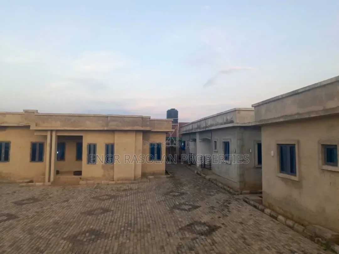 Furnished 3bdrm Block of Flats in Baba Ode Estate, Ilorin West for sale