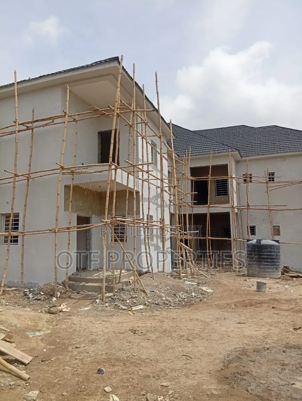 Furnished 4bdrm Duplex in Fo1,, Kubwa for sale