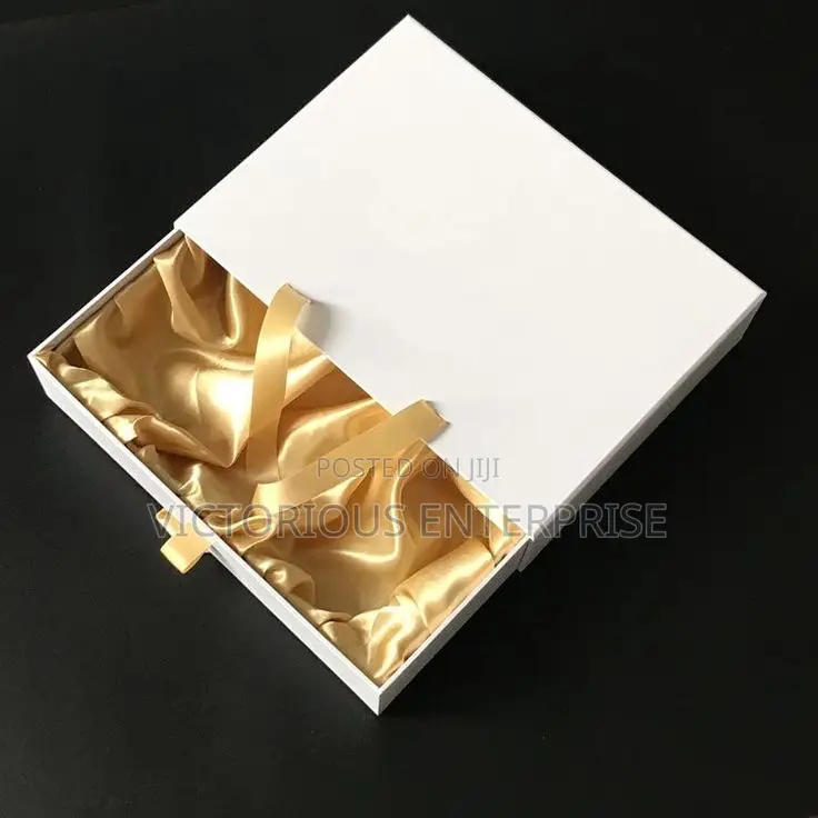 Deligently Crafted for Royalty and Luxury Events and Gifting