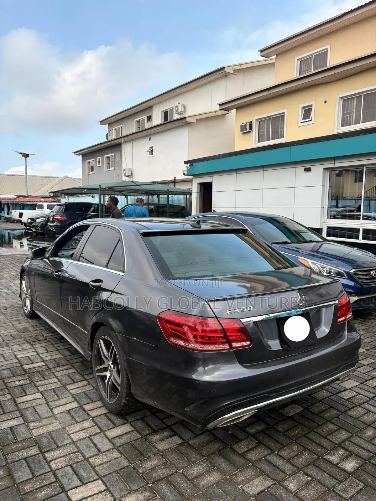 Mercedes-Benz E350 2011 Gray