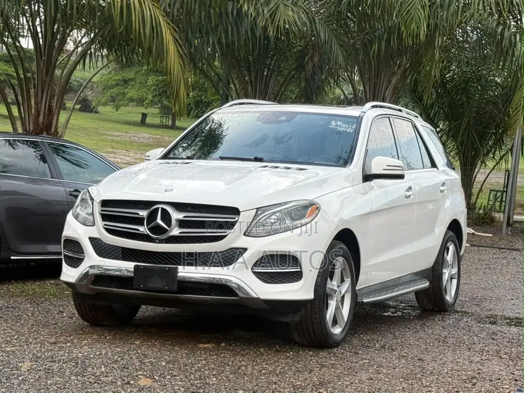 Mercedes-Benz GLE-Class 2016 White