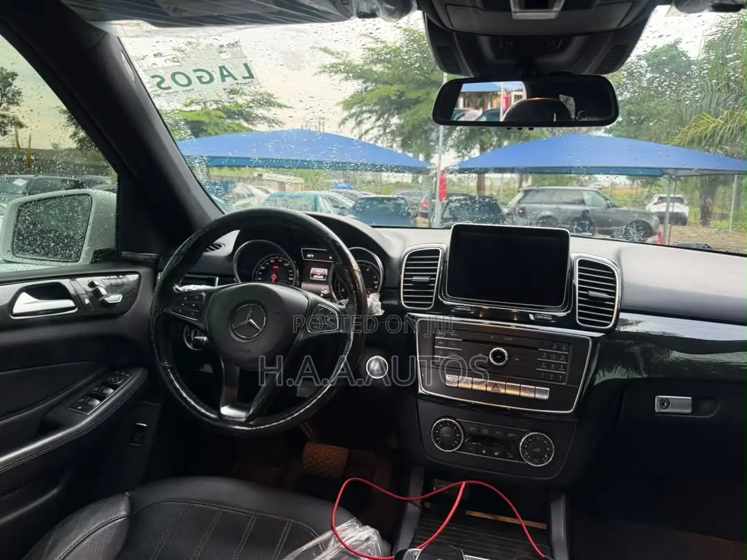 Mercedes-Benz GLE-Class 2016 White