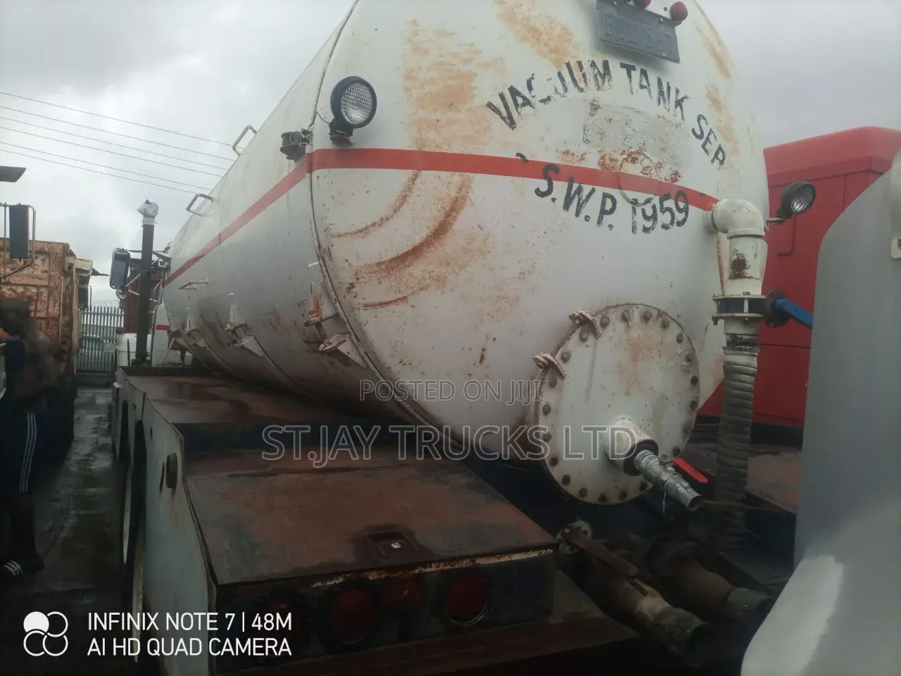 Mack Sewage Truck