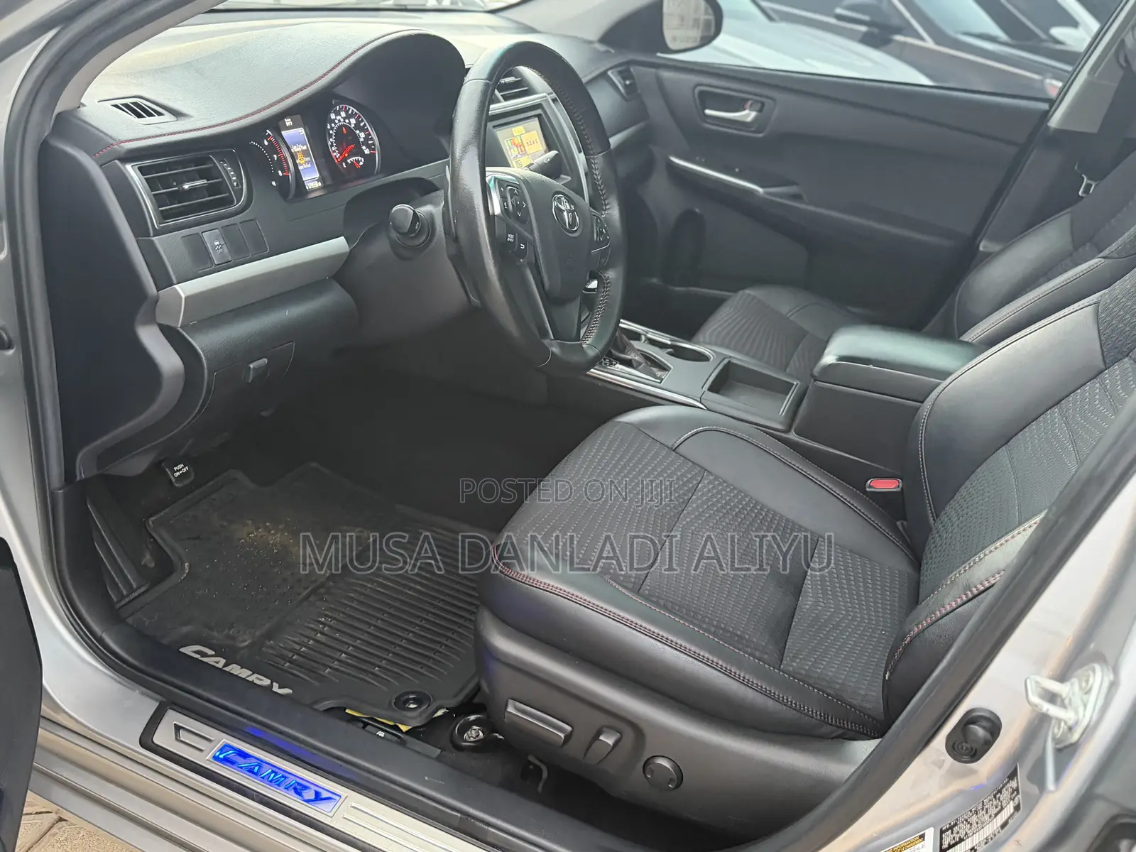 Toyota Camry XSE 4dr Sedan (2.5L 4cyl 6A) 2015 Silver
