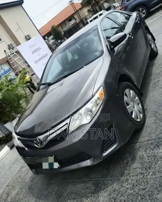 Toyota Camry 2015 Gray