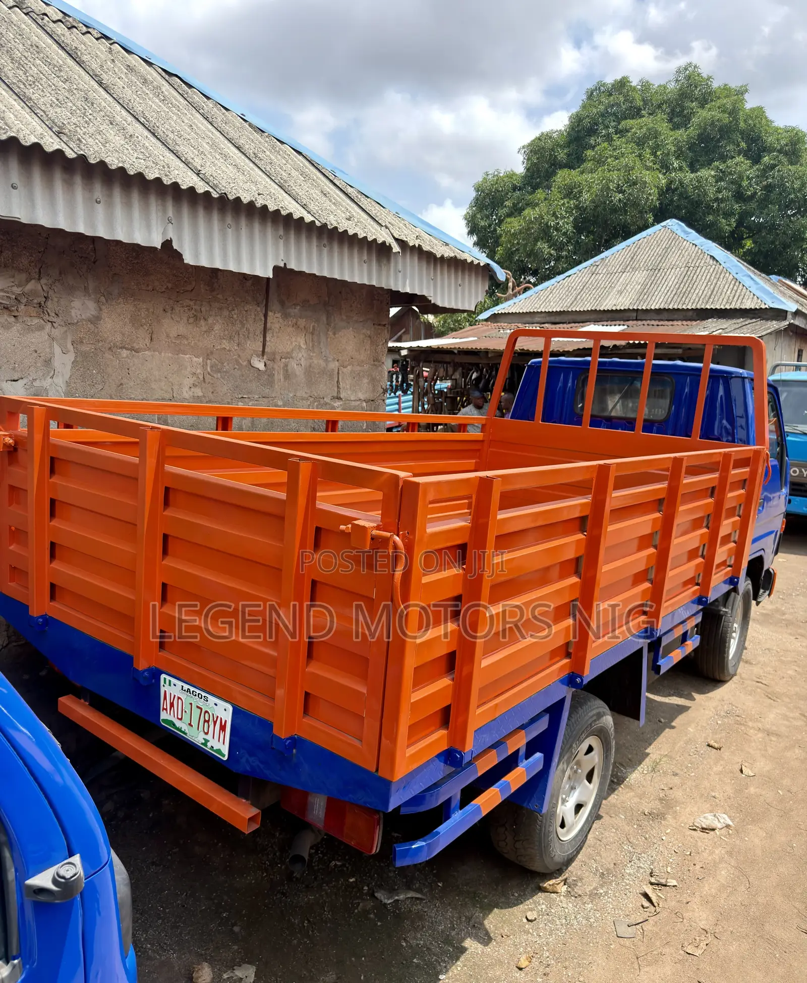 Toyota Dyna 150 Converted to Normal Hand