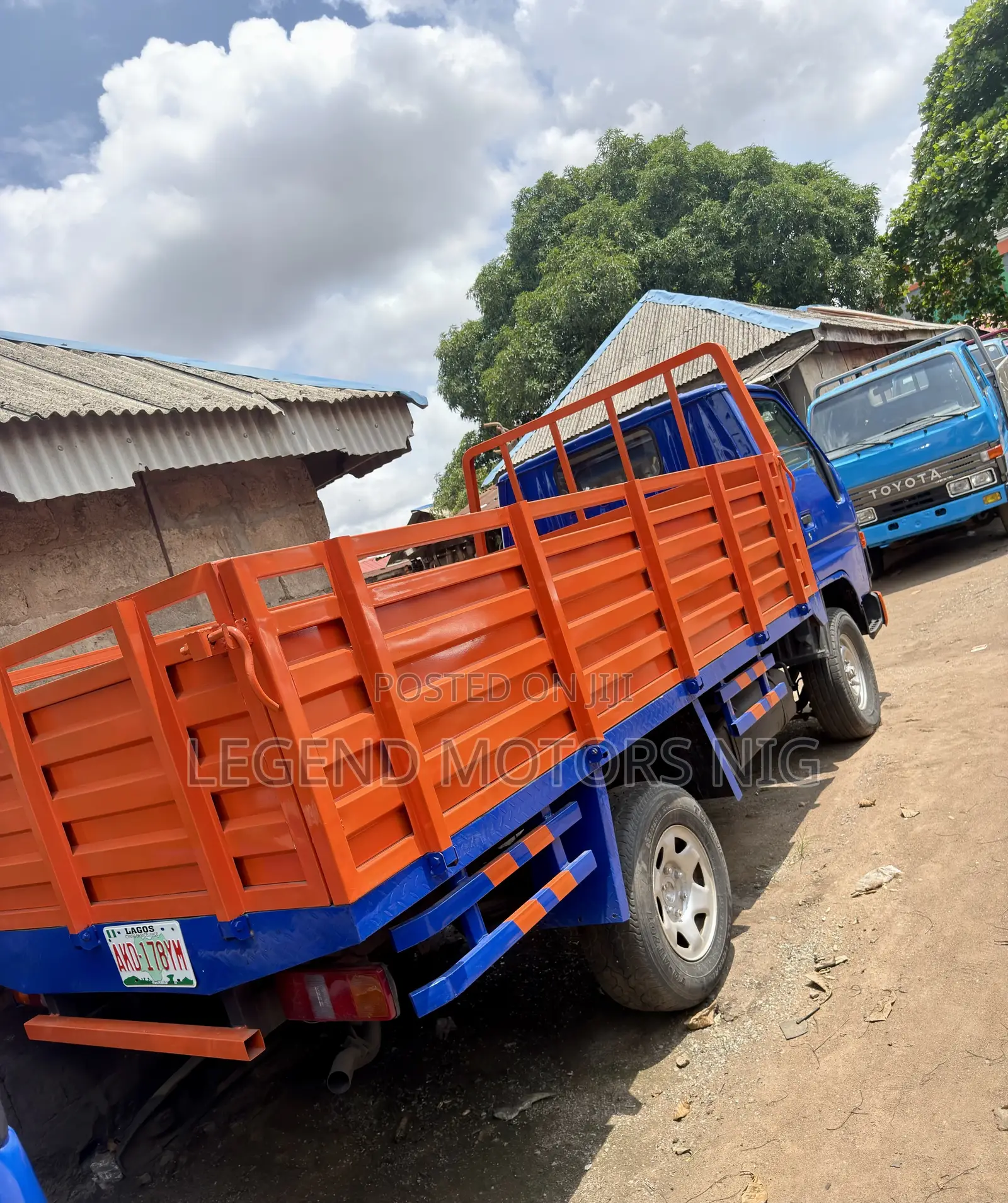 Toyota Dyna 150 Converted to Normal Hand