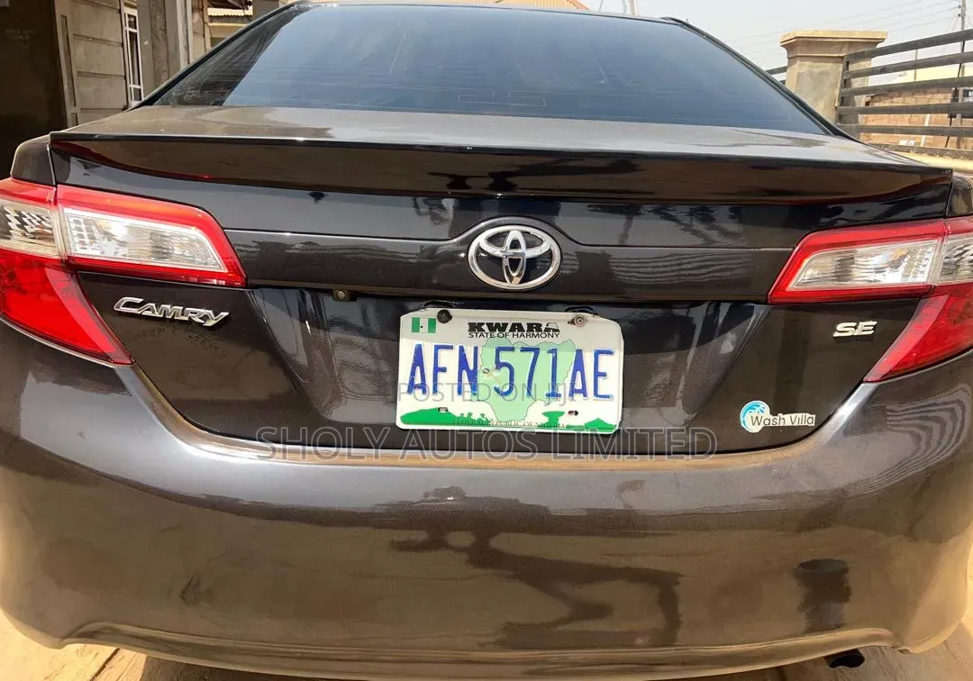Toyota Camry 2013 Gray