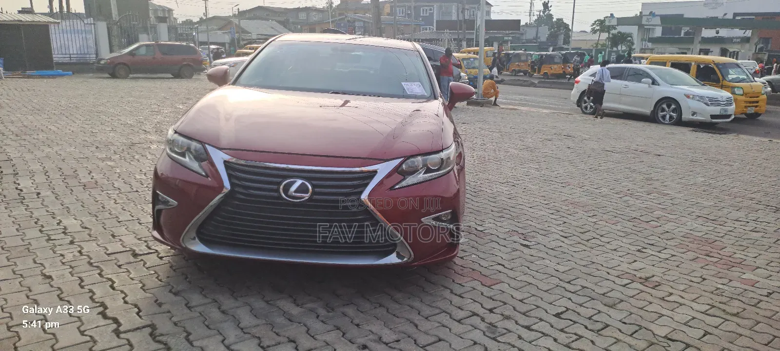 Lexus ES 350 FWD 2016 Red