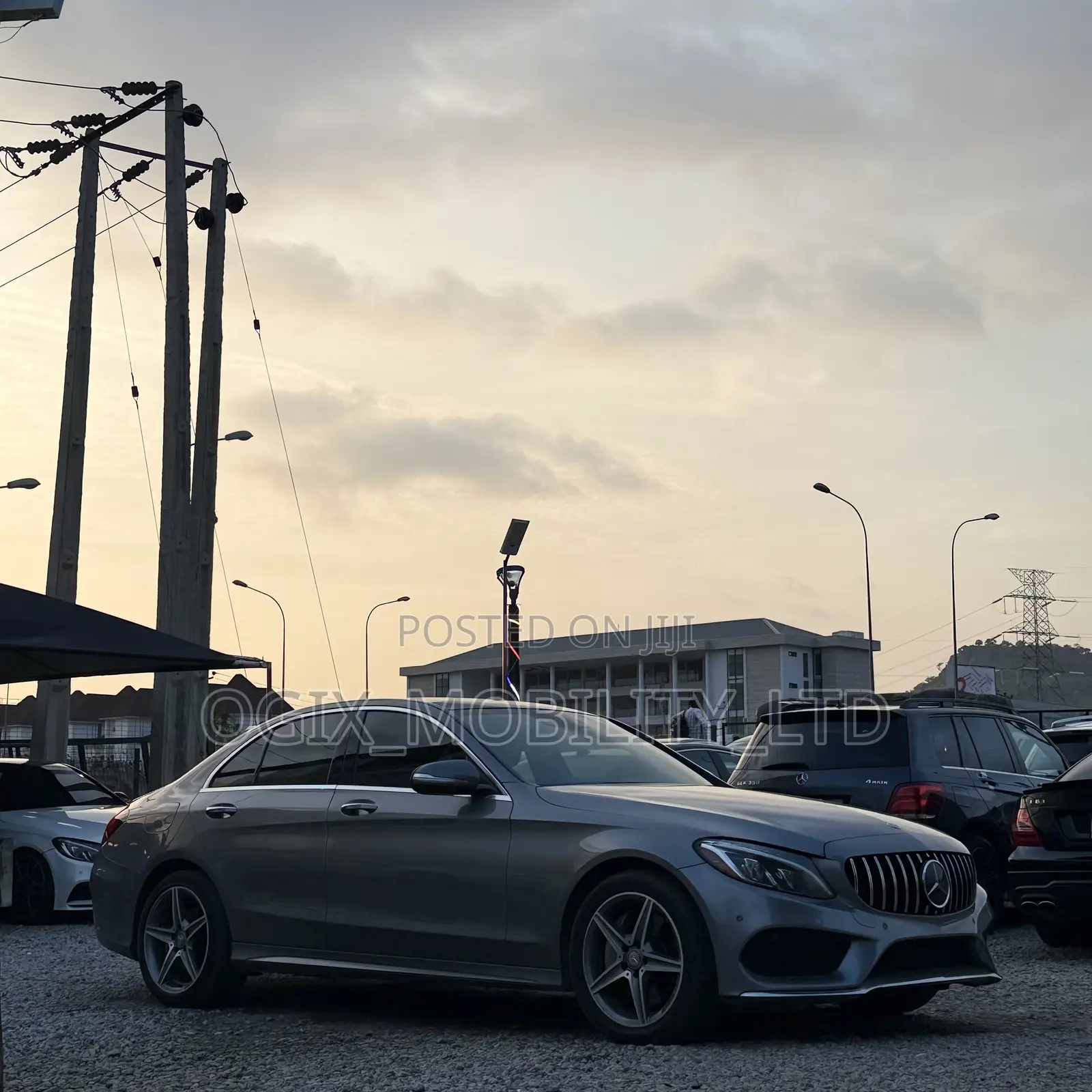 Mercedes-Benz C400 4Matic AWD Sedan (3.0L V6 7A) 2015 Gray