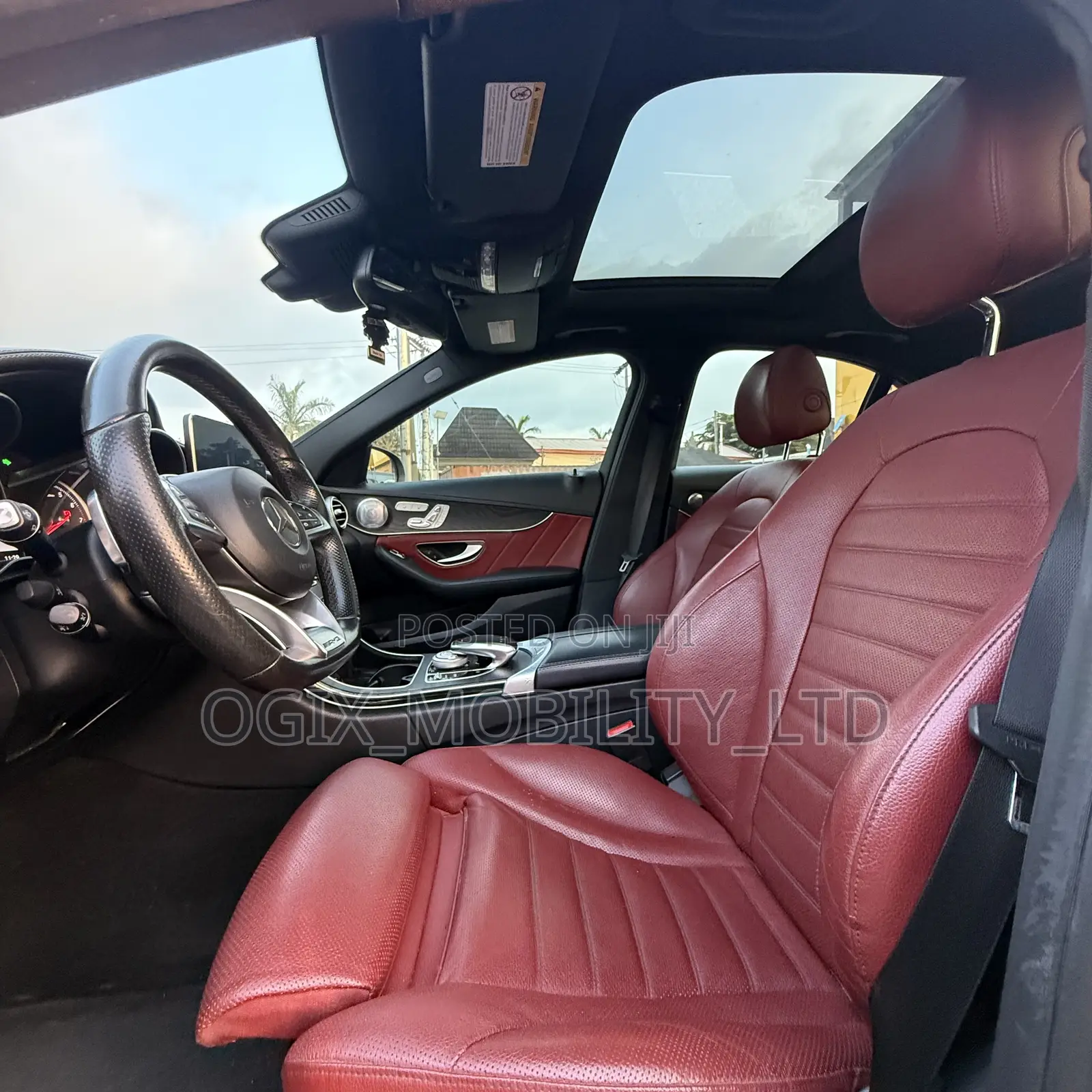 Mercedes-Benz C400 4Matic AWD Sedan (3.0L V6 7A) 2015 Gray