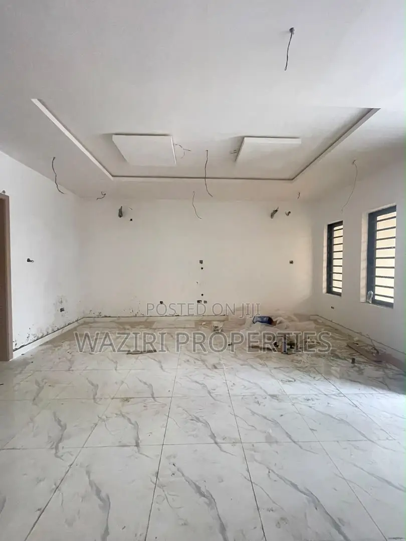 4bdrm House in Sangotedo for sale