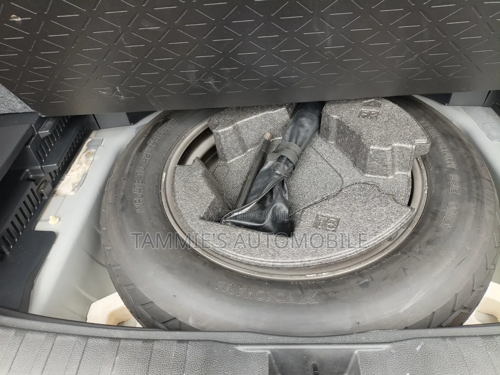 Toyota RAV4 Limited 2021 Silver