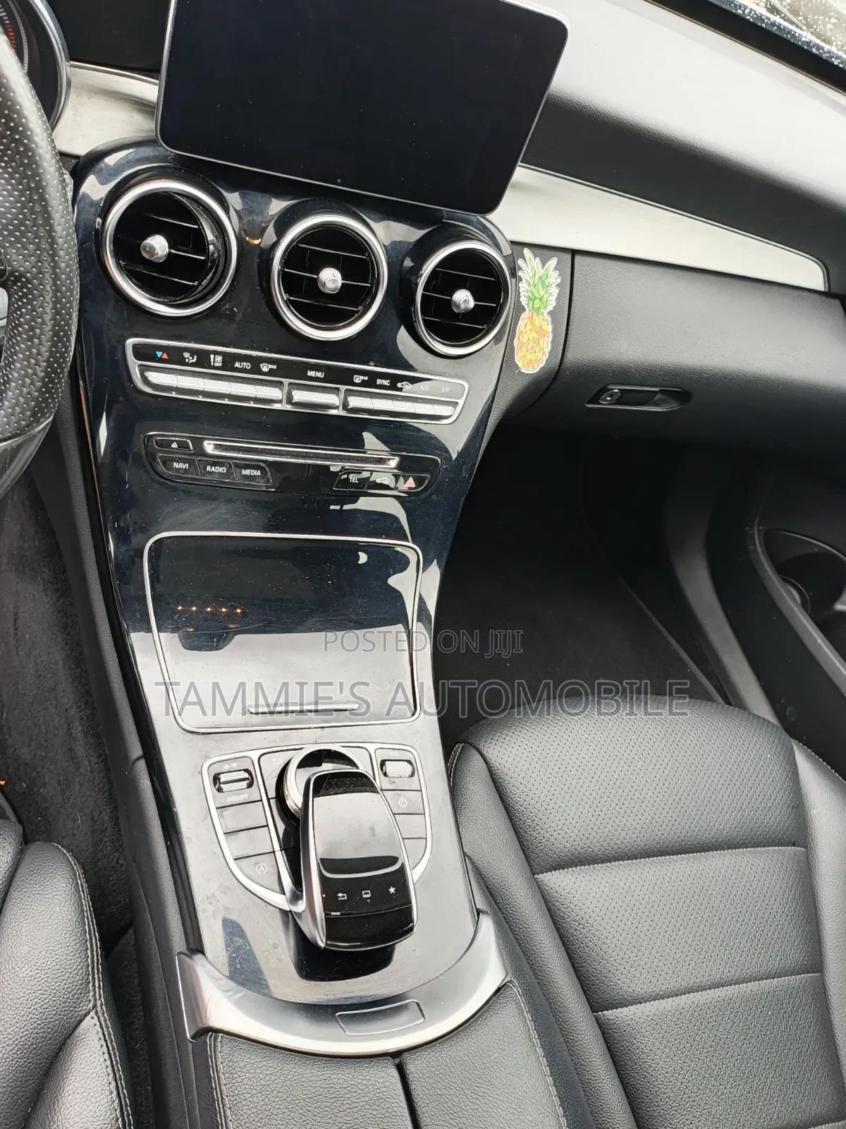 Mercedes-Benz C300 Base AWD 4Matic Sedan (2.0L 4cyl 7A) 2015 Silver
