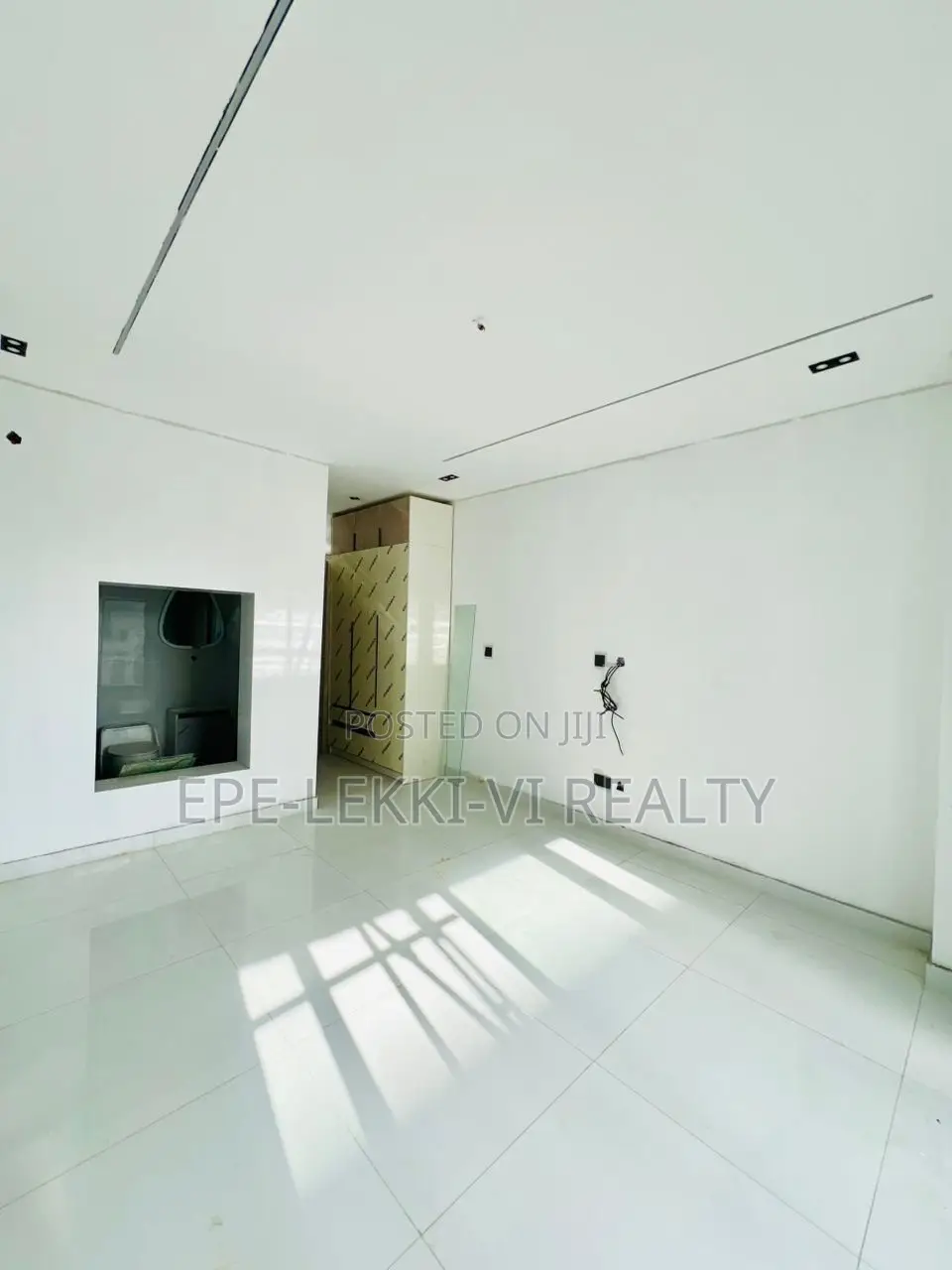 Shop for Rent in Abraham Adesanya Ajah Lagos