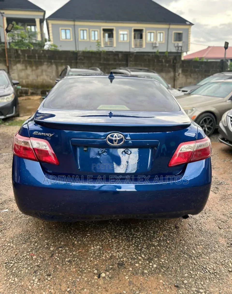Toyota Camry 2008 Blue