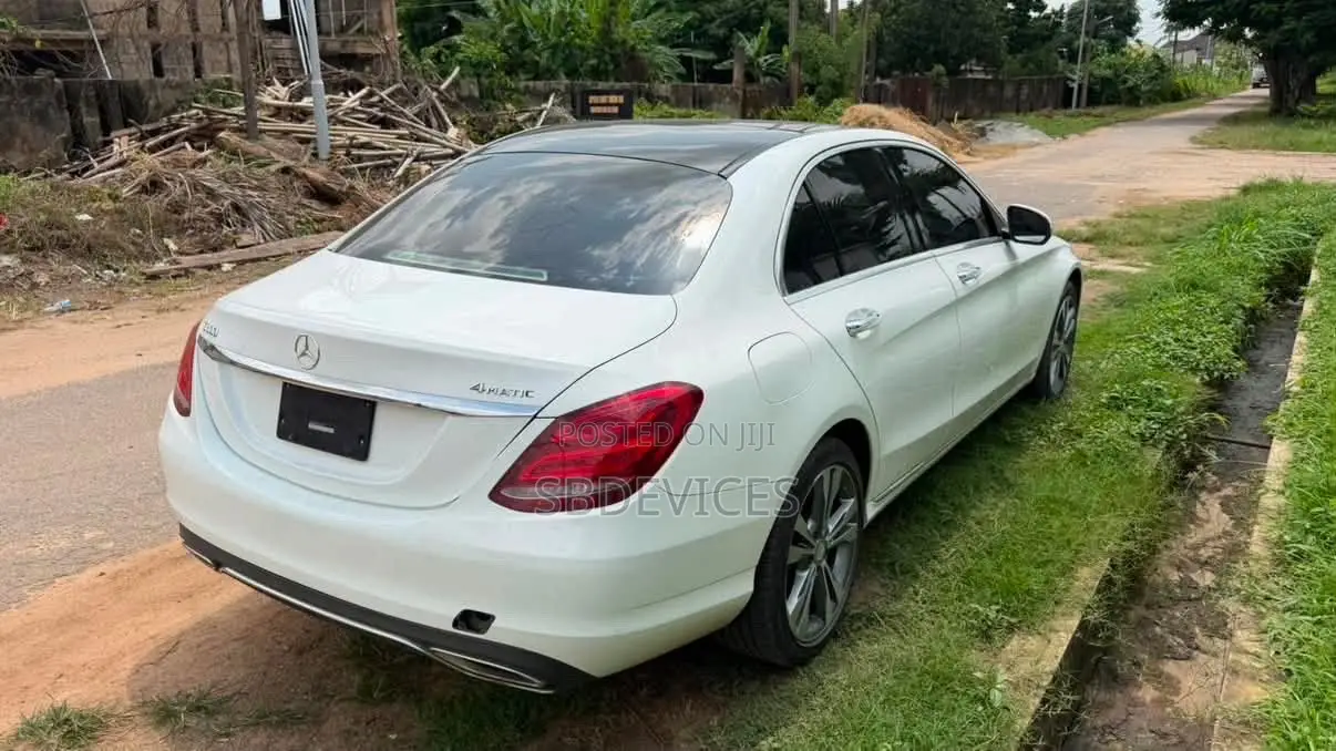 Mercedes-Benz C300 2015 White