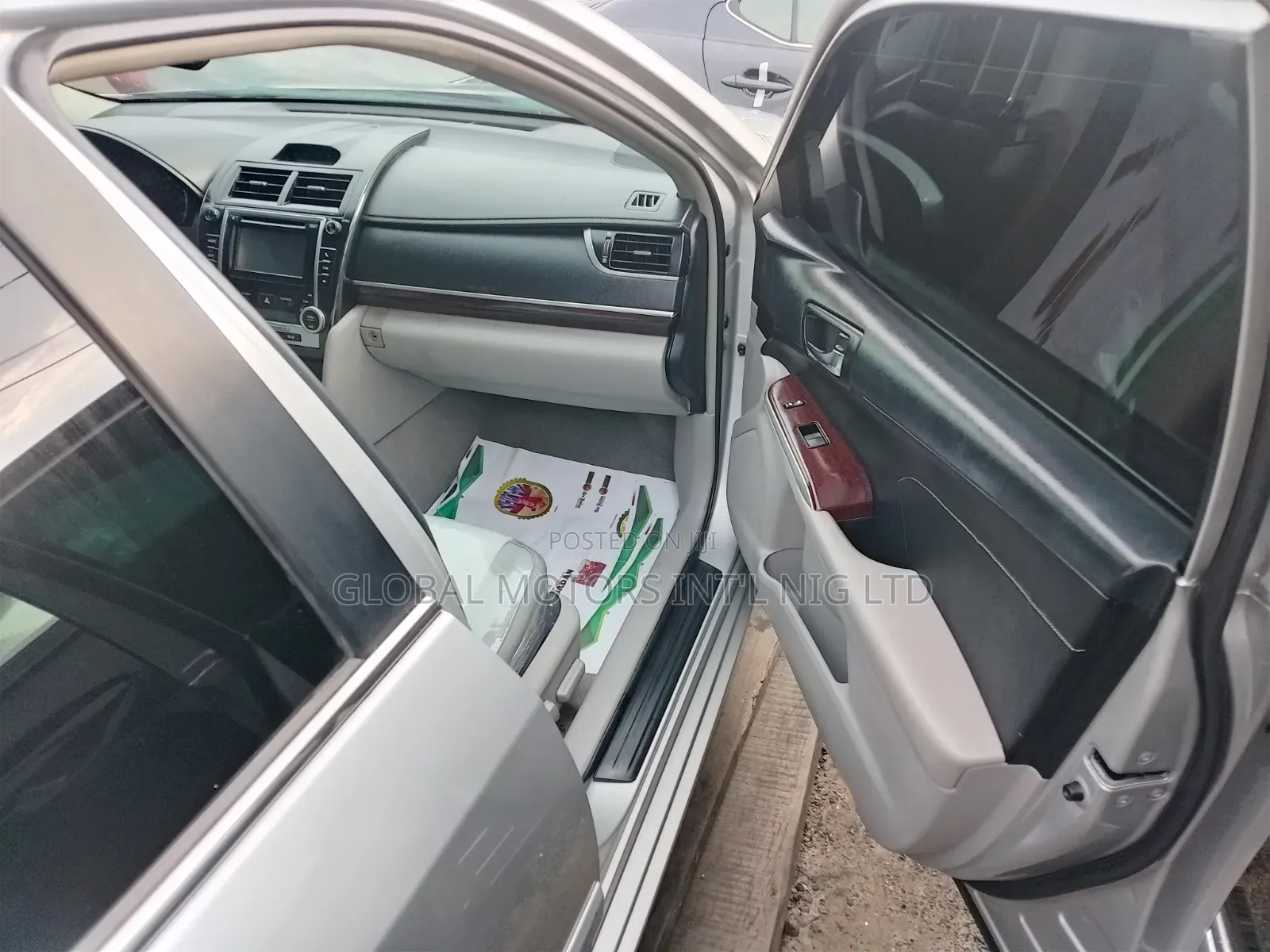 Toyota Camry Xle V4 Engine Model 2013. 2014
