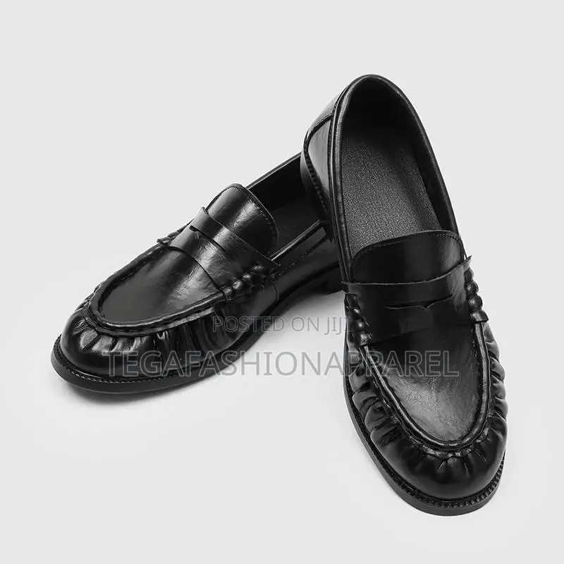 The Witchery ' Ruched Detailed Edge Loafers