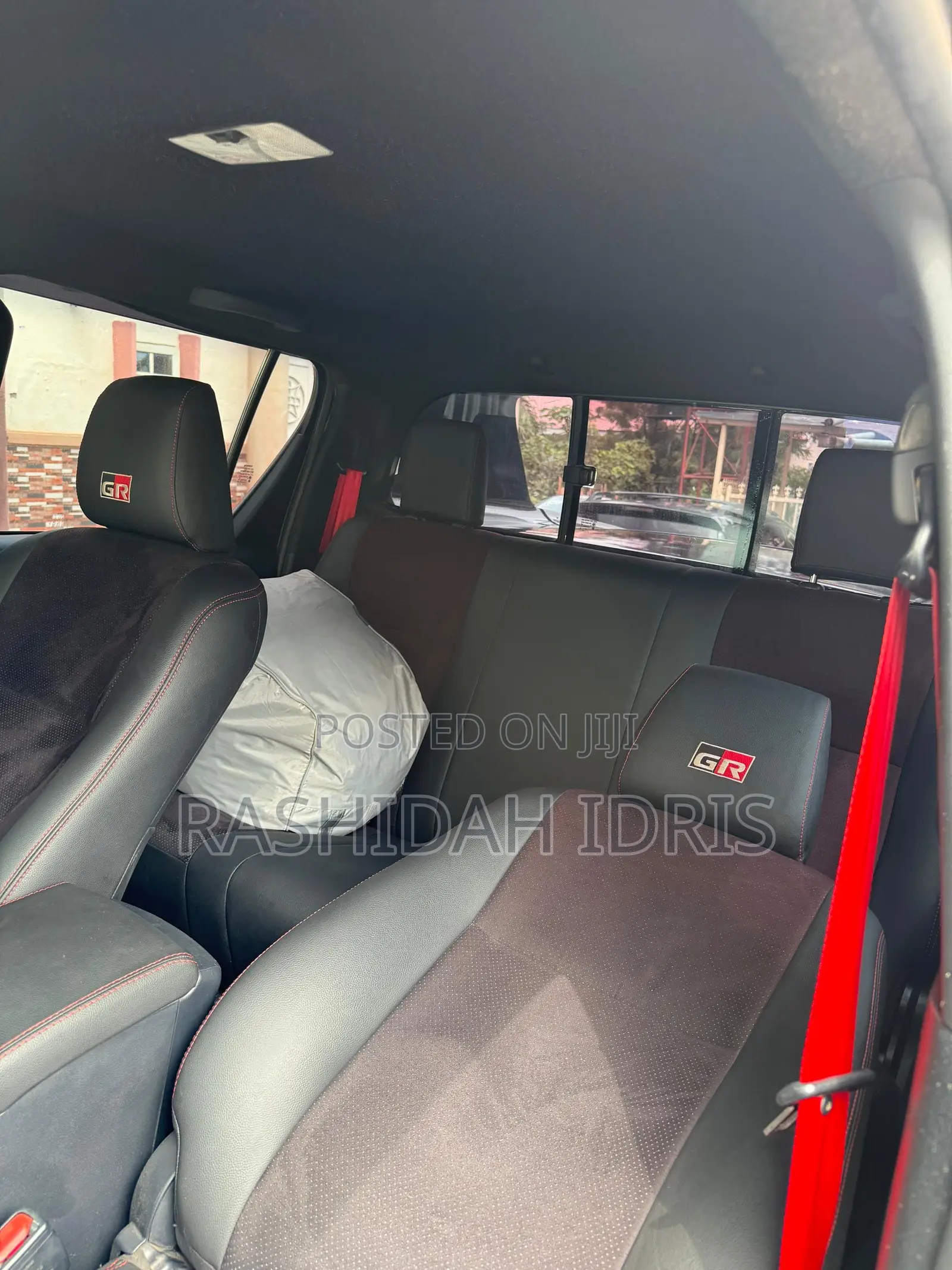 Toyota Hilux 2020 Black