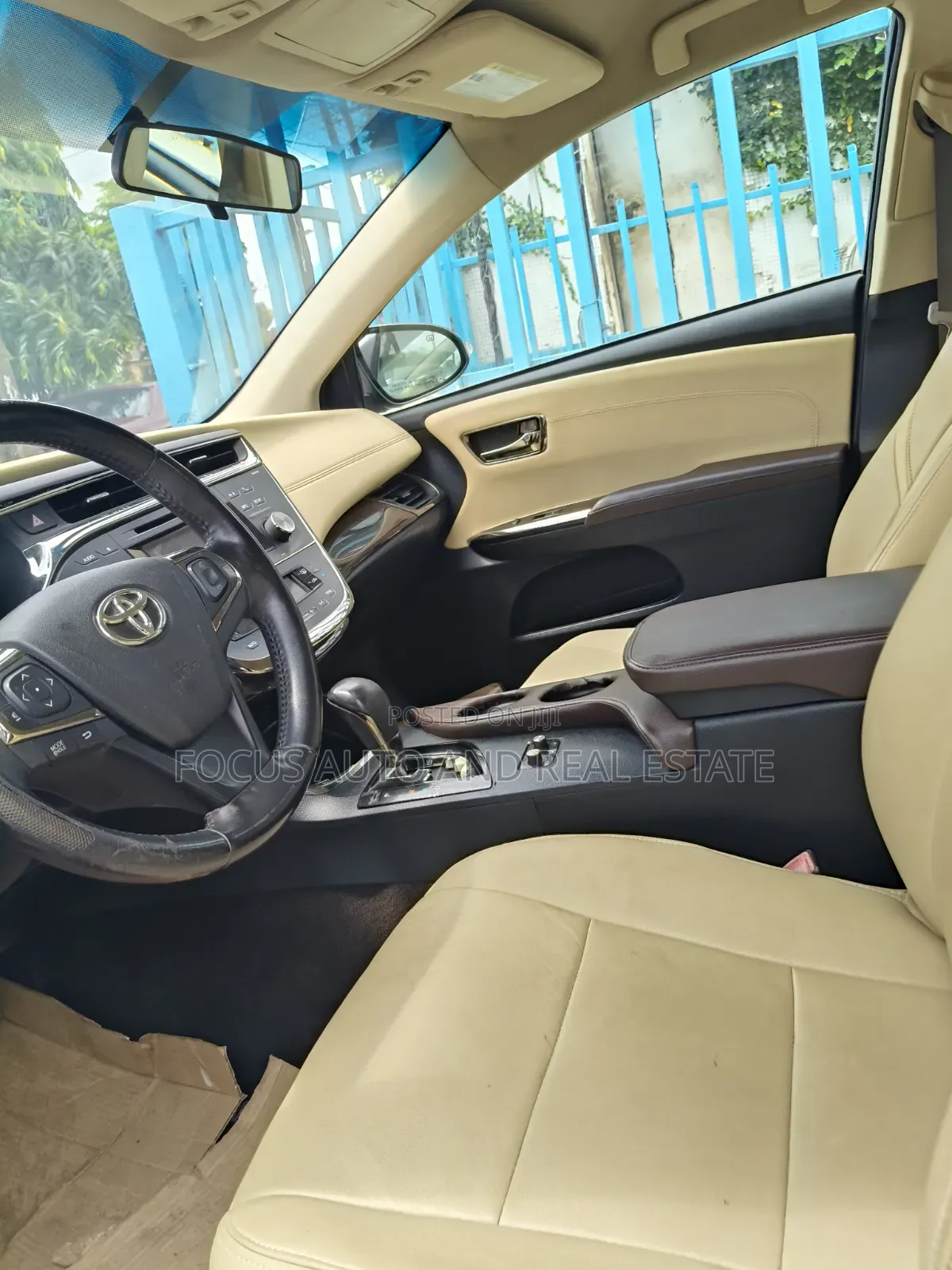 Toyota Avalon 2015 Brown