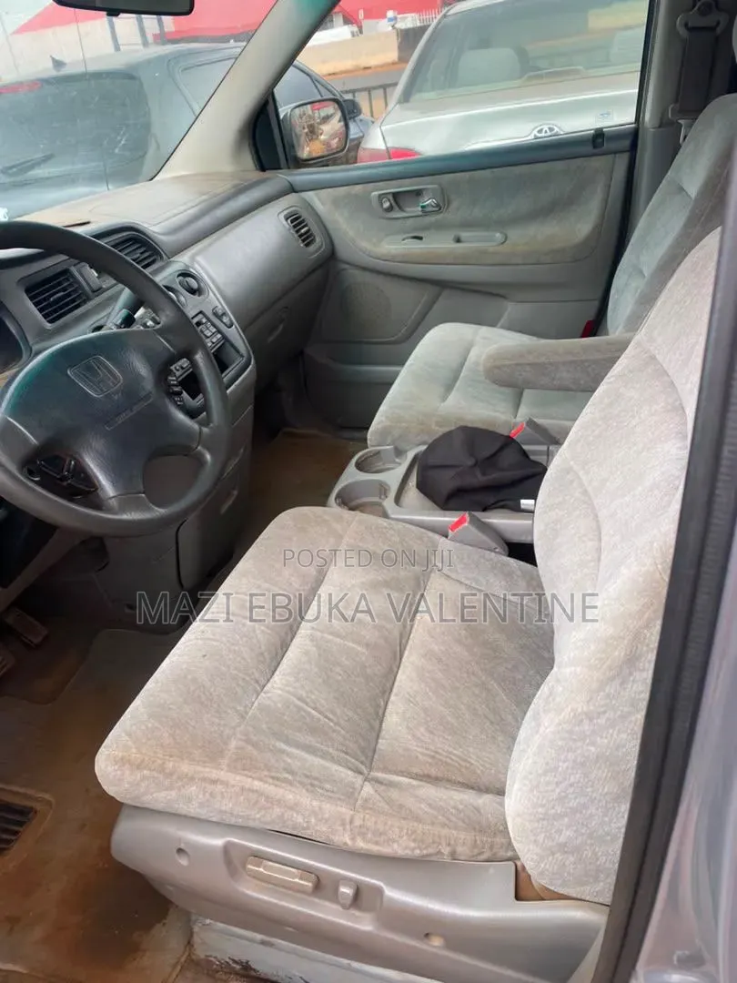 Honda Odyssey 2004 Gray