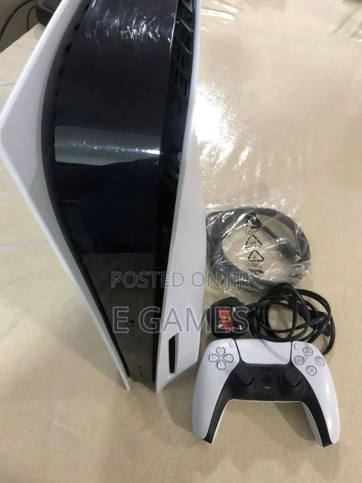 Uk Used Ps5 With Pad and Games