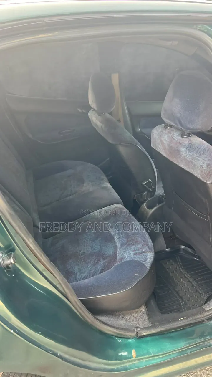 Peugeot 206 2004 Green