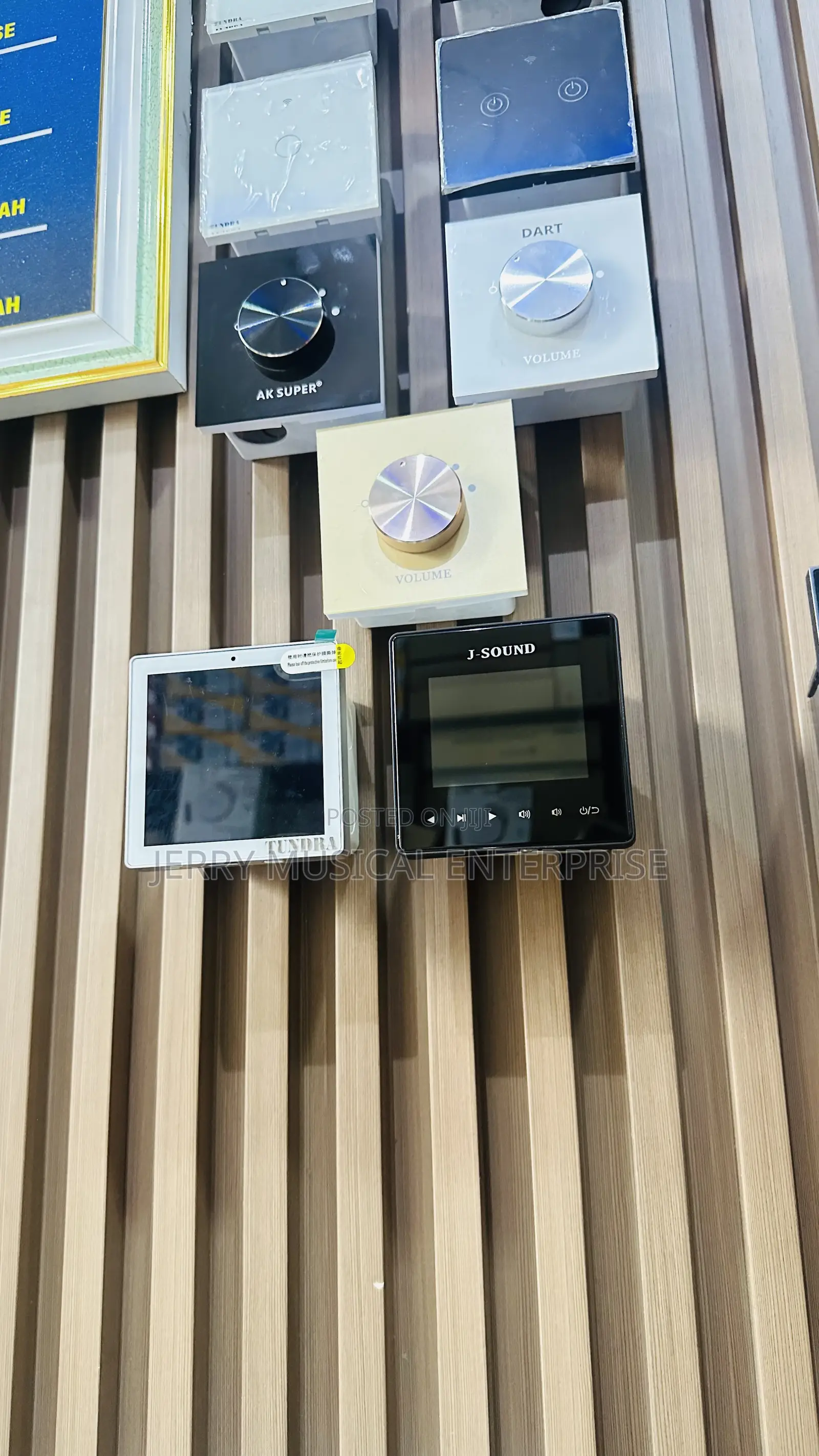 Full Smart Homes in Wall Amplifiers