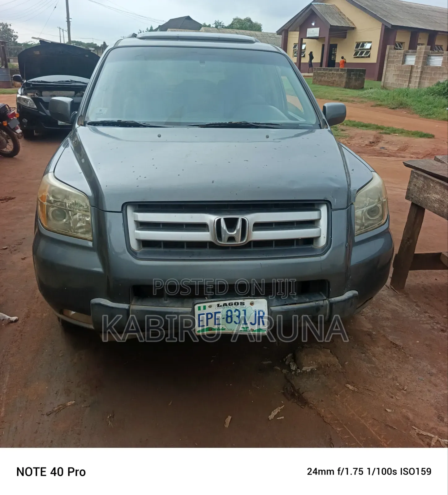 Honda Pilot 2005 Gray