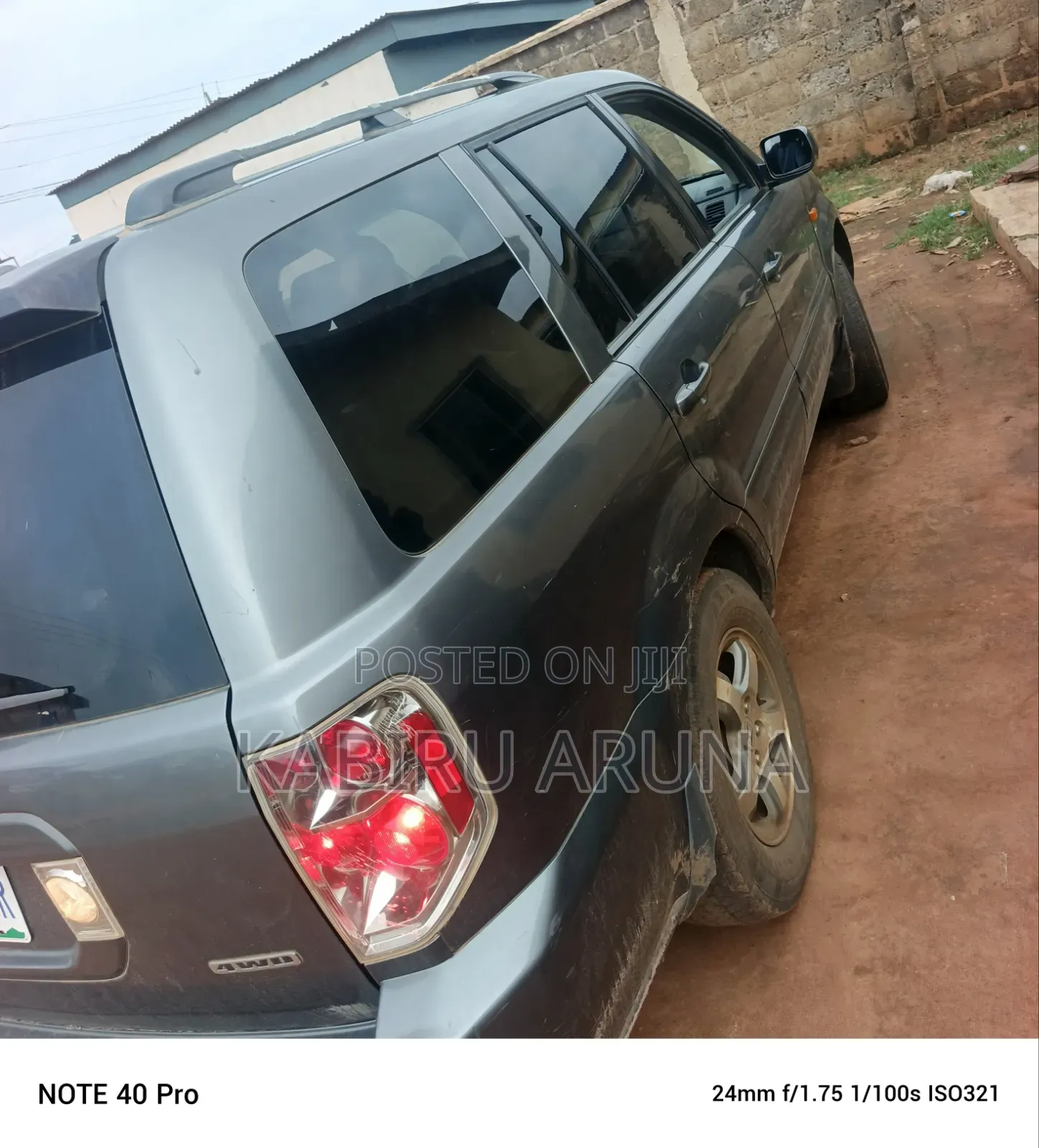 Honda Pilot 2005 Gray
