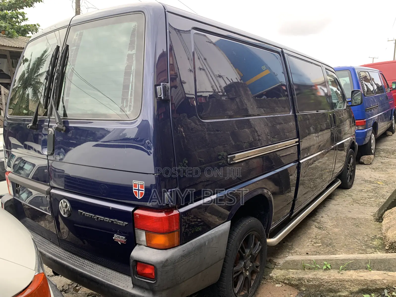 Volkswagen Transporter 2005 Blue